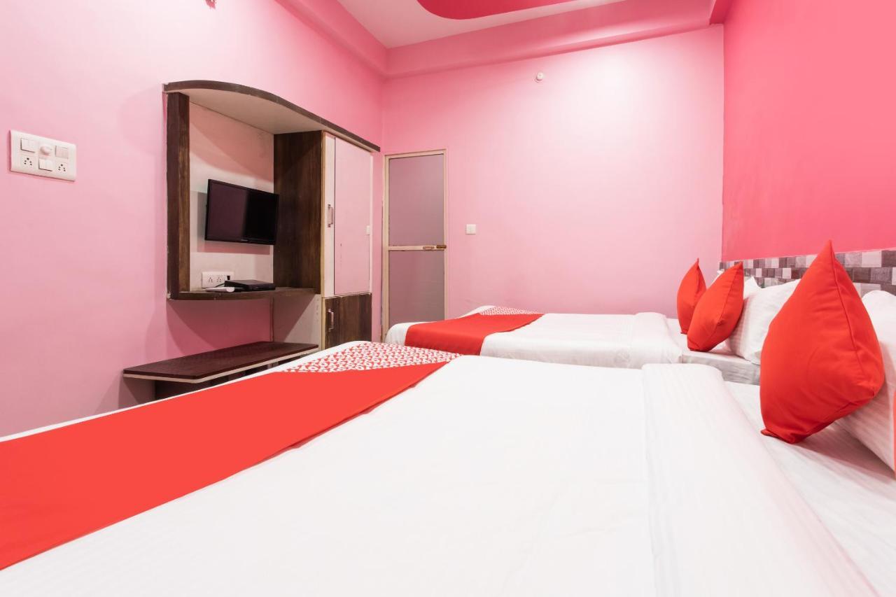 Oyo 14594 Hotel Amaltas Удджайн Экстерьер фото