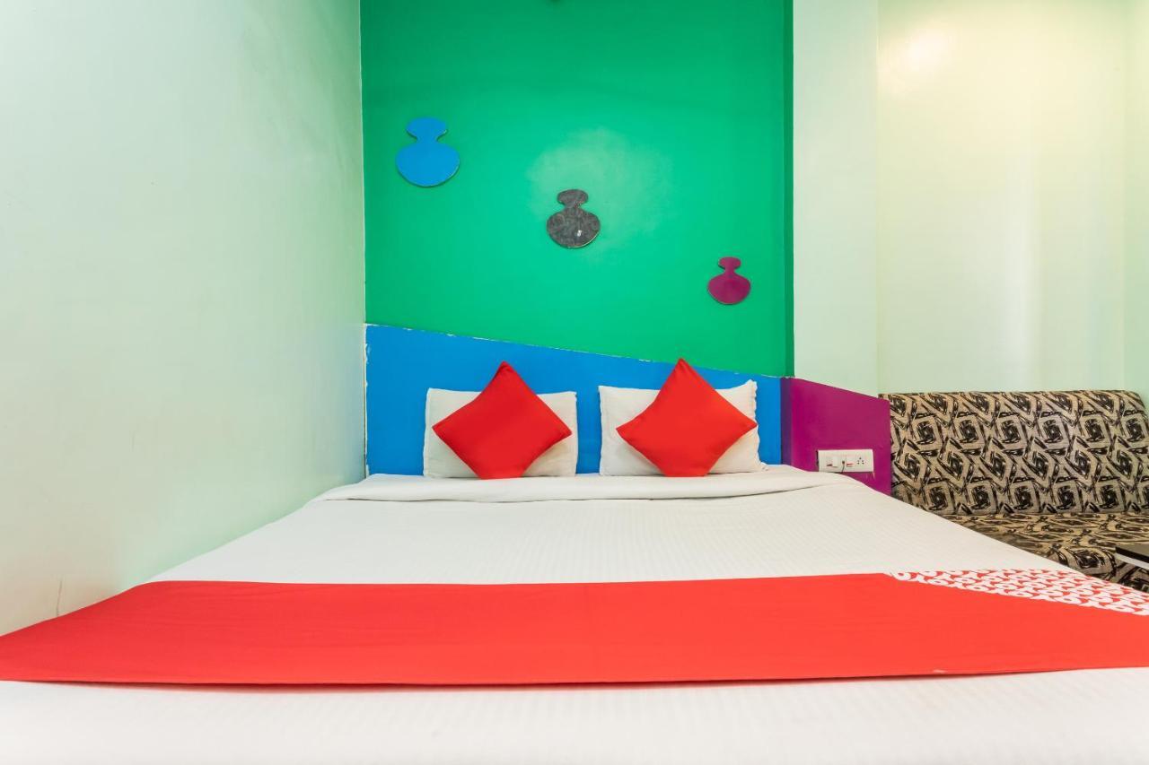 Oyo 14594 Hotel Amaltas Удджайн Экстерьер фото
