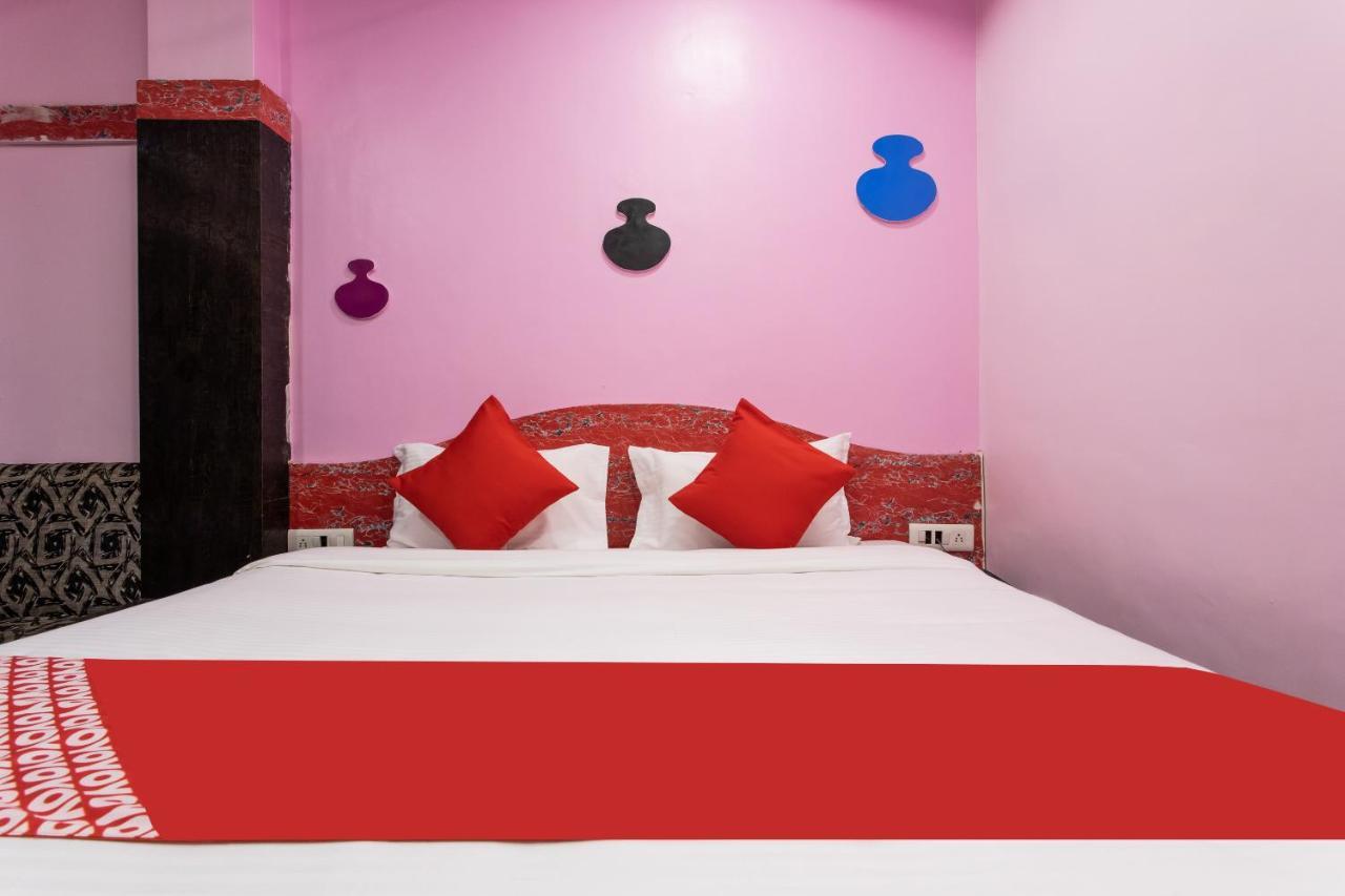 Oyo 14594 Hotel Amaltas Удджайн Экстерьер фото